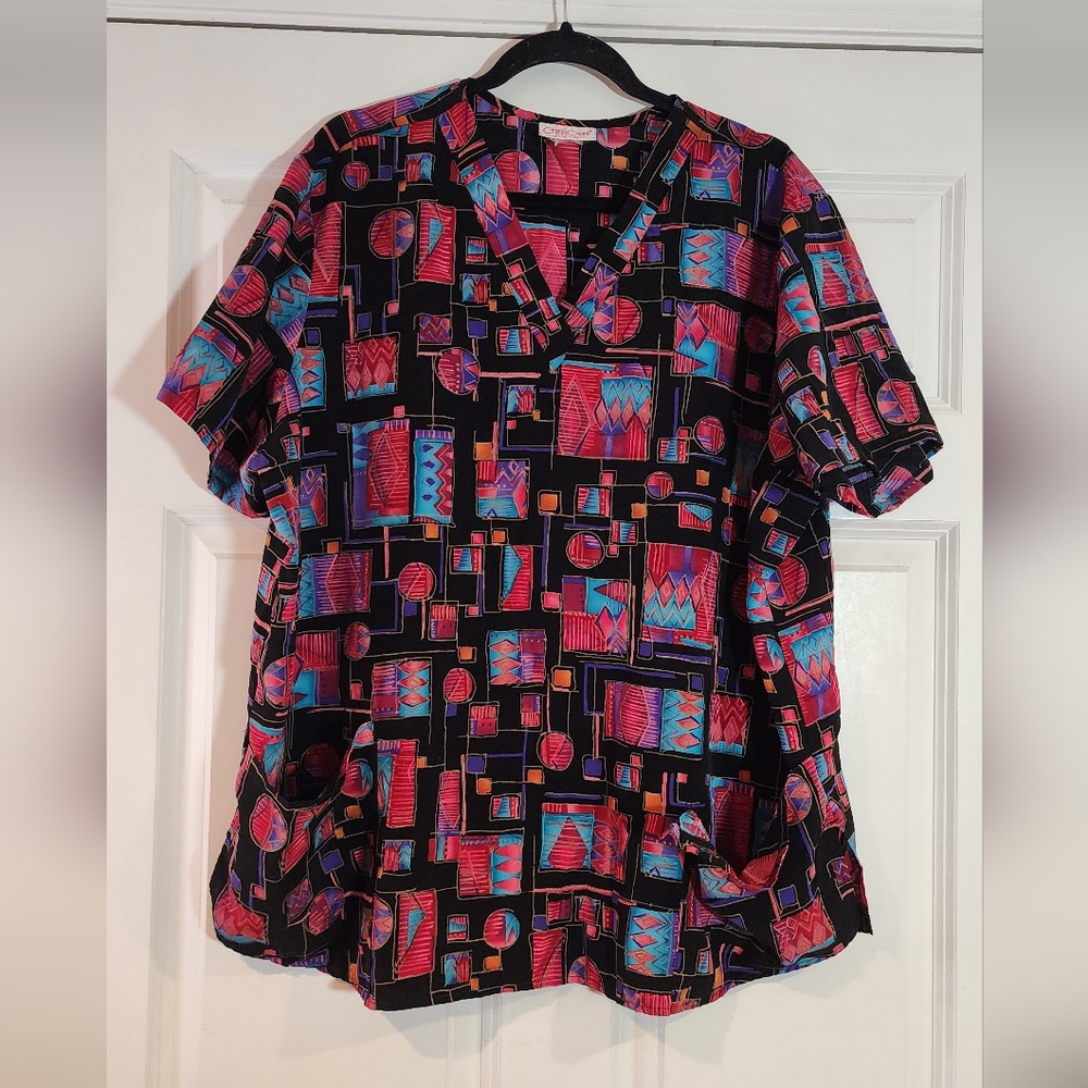 Cherokee Colorful Geometric Retro Women's Scrub Top. No size, 27in pit to pit